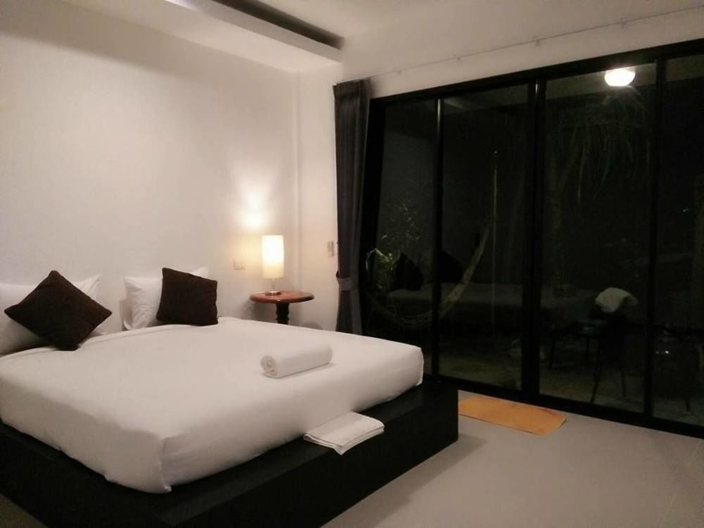 Готель Natai House Екстер'єр фото